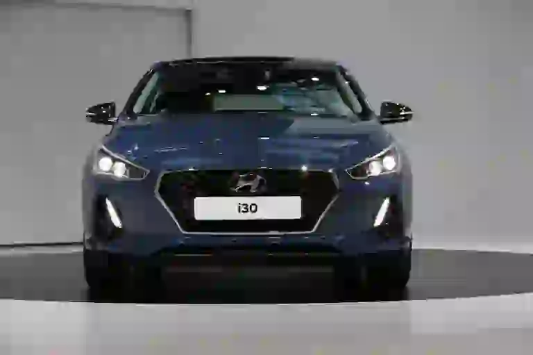 Hyundai i30 MY2017 - 20