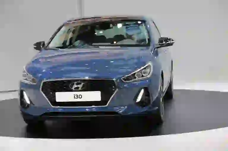 Hyundai i30 MY2017 - 23