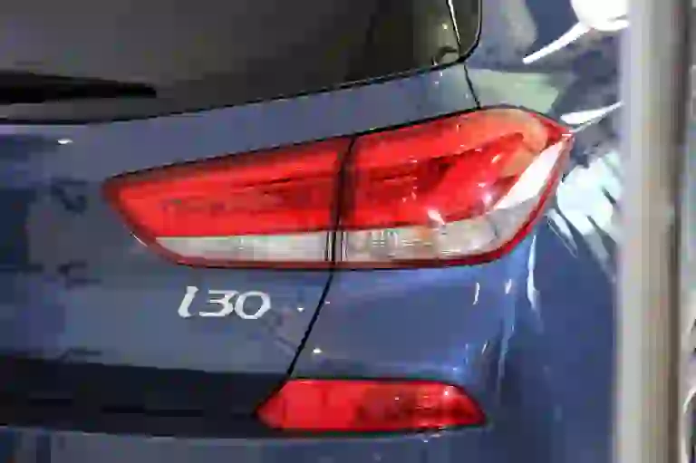Hyundai i30 MY2017 - 38