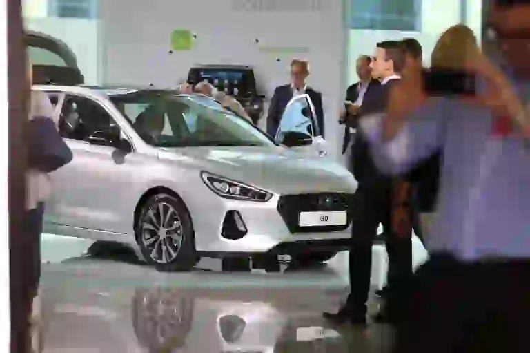 Hyundai i30 MY2017 - 46