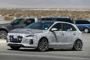 Hyundai i30 N foto spia 26 luglio 2016