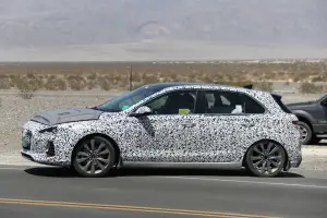 Hyundai i30 N foto spia 26 luglio 2016