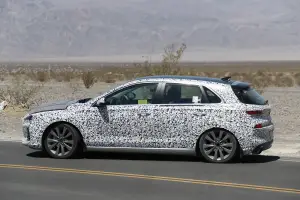 Hyundai i30 N foto spia 26 luglio 2016