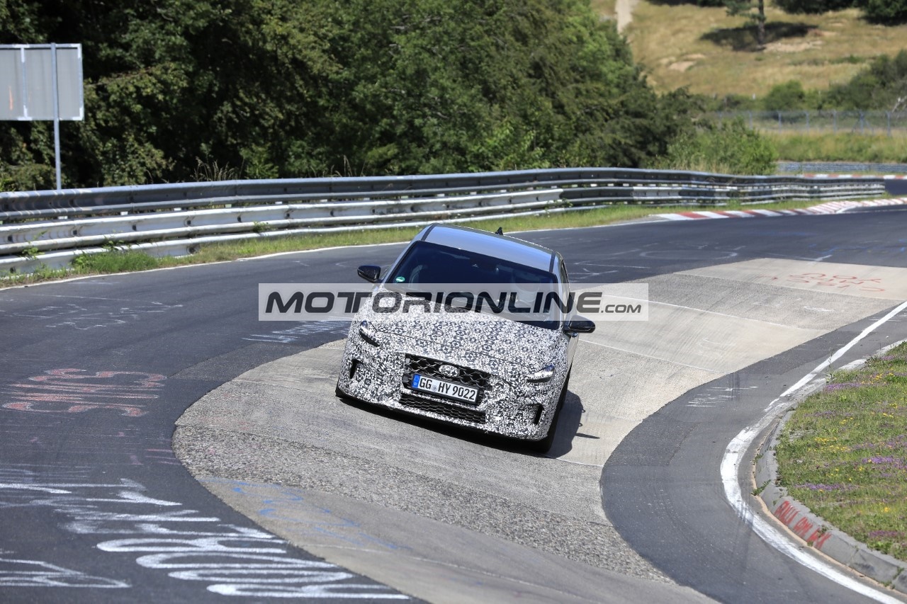 Hyundai i30 N - Foto spia 31-7-2020