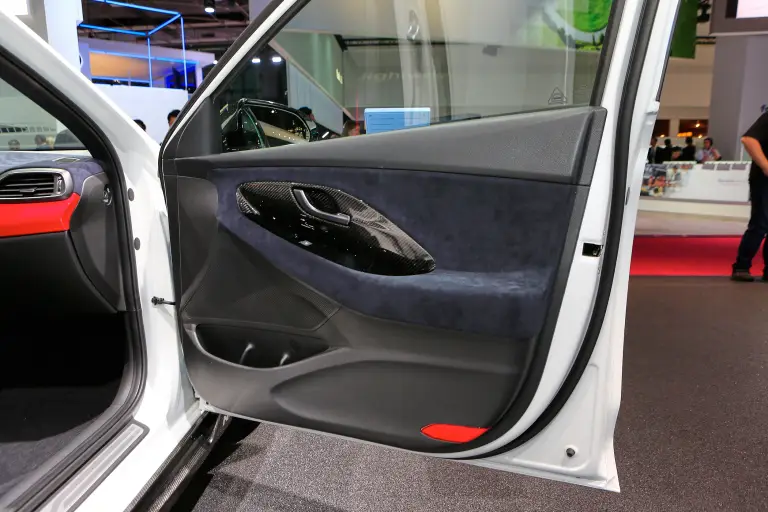 Hyundai i30 N Option Concept - Salone di Parigi 2018 - 11