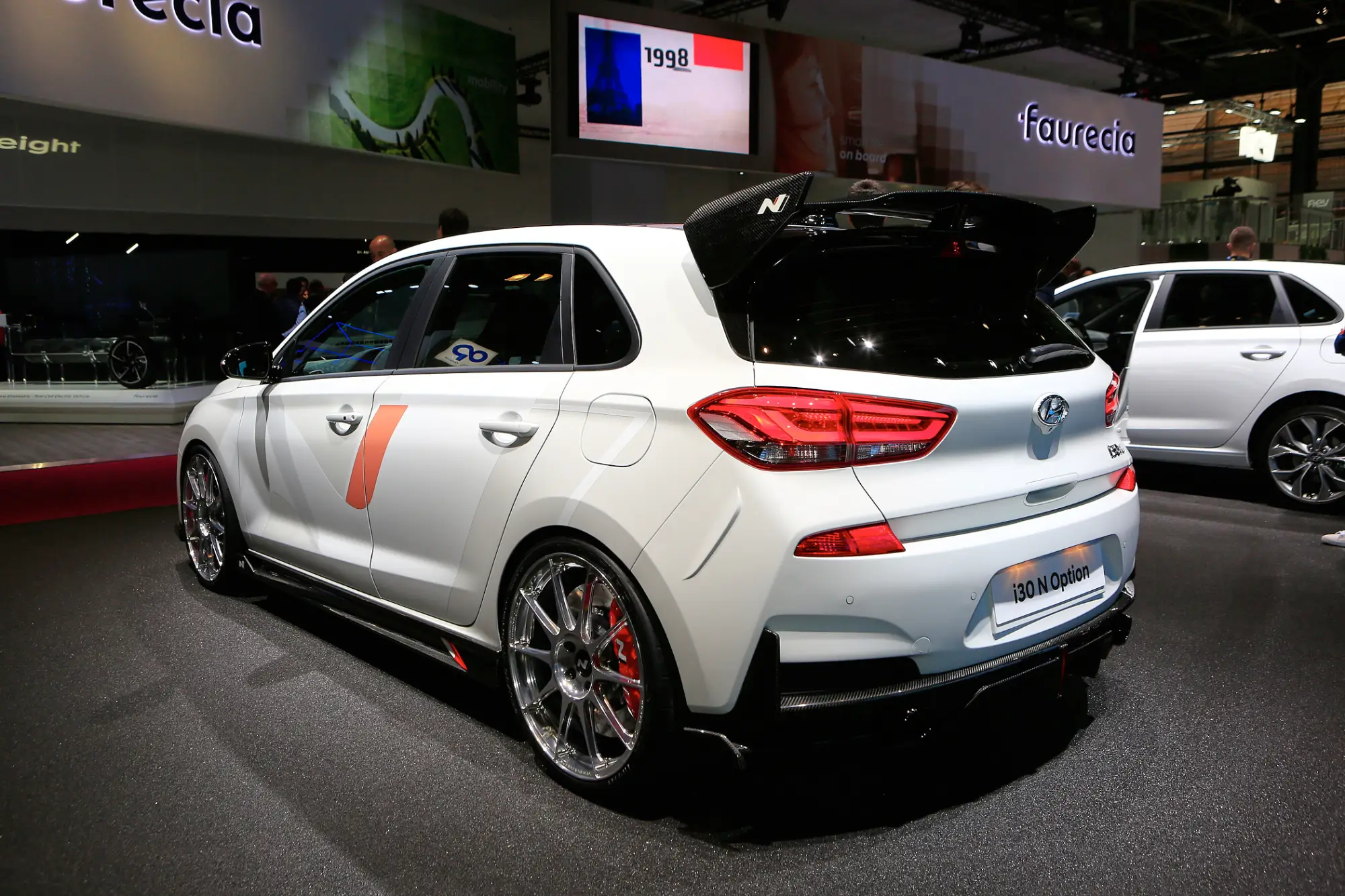 Hyundai i30 N Option Concept - Salone di Parigi 2018 - 8