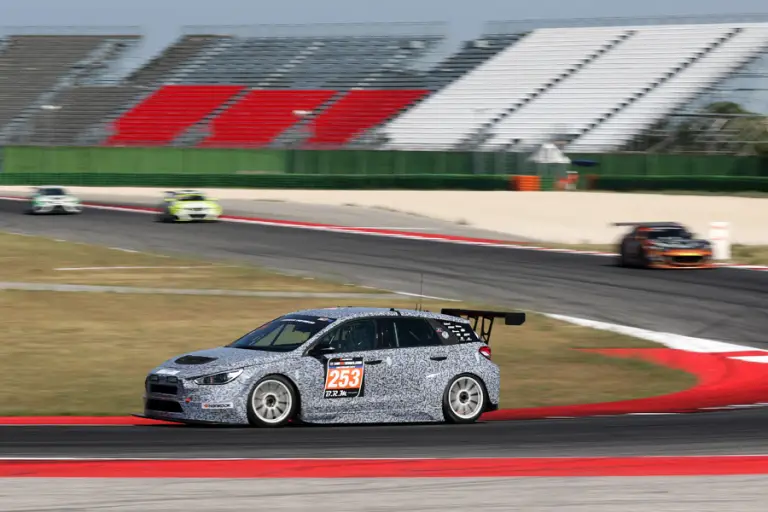 Hyundai i30 N TCR - 24 Ore di Misano 2017 - 1