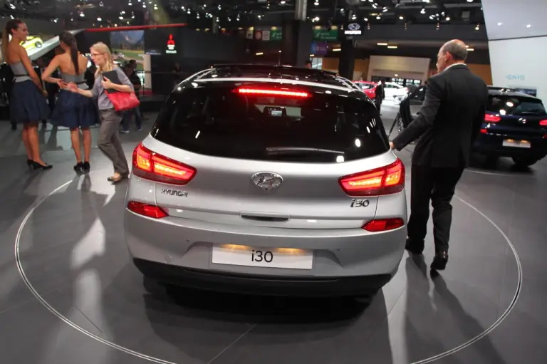 Hyundai i30 - Salone di Parigi 2016 - 7