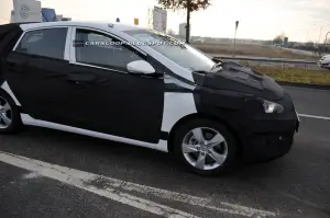 Hyundai i30 spy - 12