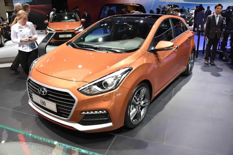 Hyundai i30 Turbo - Salone di Ginevra 2015 - 12