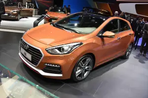 Hyundai i30 Turbo - Salone di Ginevra 2015 - 20