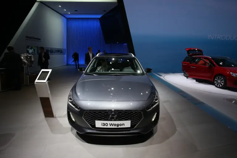 Hyundai i30 Wagon - Salone di Ginevra 2017 - 3