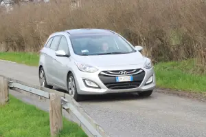 Hyundai i30 Wagon:prova su strada - 19