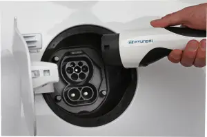 Hyundai Ioniq (ibrida, elettrica e ibrida plug-in)