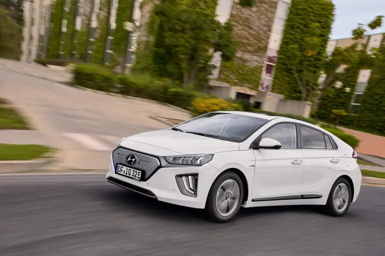 Hyundai Ioniq 2019 - 1