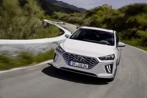 Hyundai Ioniq 2019 - 3