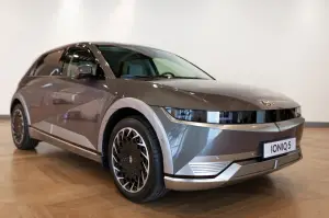 Hyundai IONIQ 5 anteprima milano