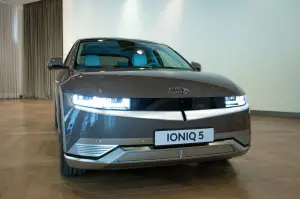 Hyundai IONIQ 5 anteprima milano