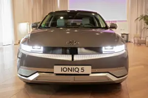 Hyundai IONIQ 5 anteprima milano