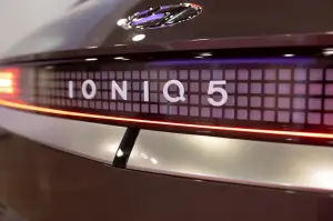 Hyundai IONIQ 5 anteprima milano