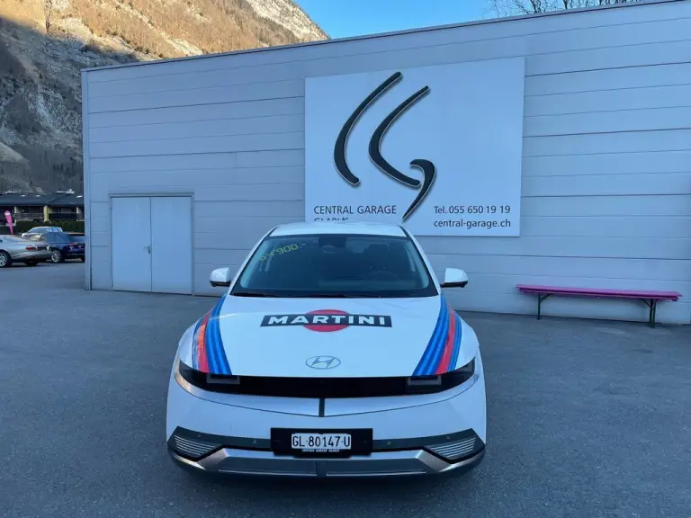 Hyundai Ioniq 5 Martini Racing - 11