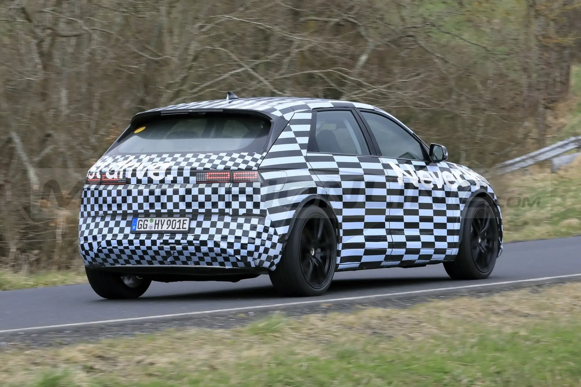 Hyundai Ioniq 5 N 2023 - Foto Spia 07-04-2022 - 2