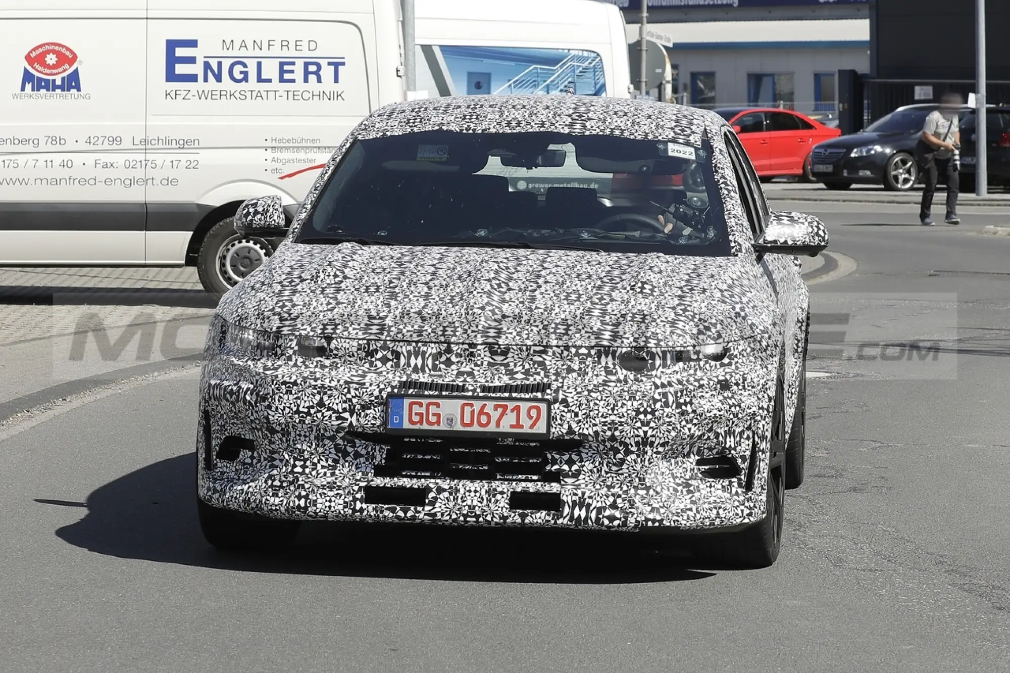 Hyundai Ioniq 5 N - Foto Spia 11-08-2022 - 3