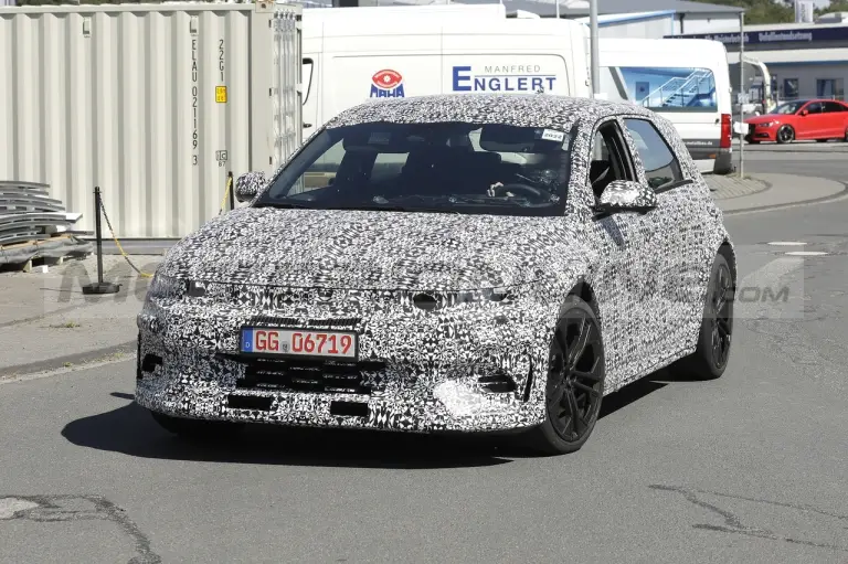 Hyundai Ioniq 5 N - Foto Spia 11-08-2022 - 9