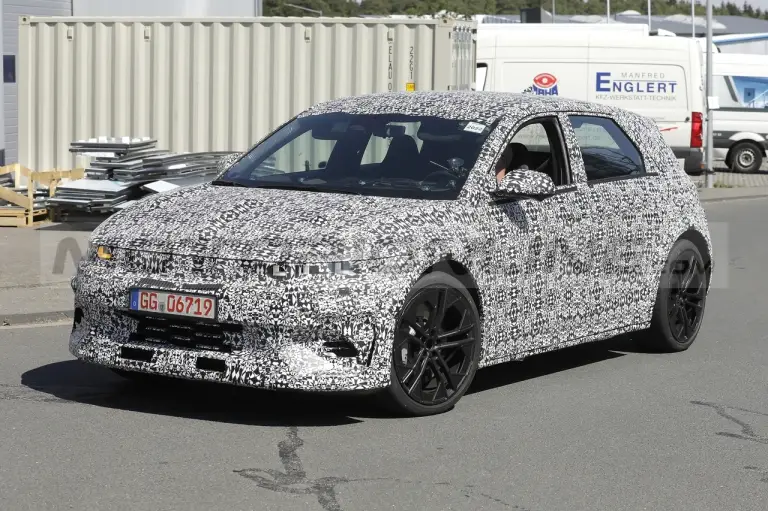 Hyundai Ioniq 5 N - Foto Spia 11-08-2022 - 2
