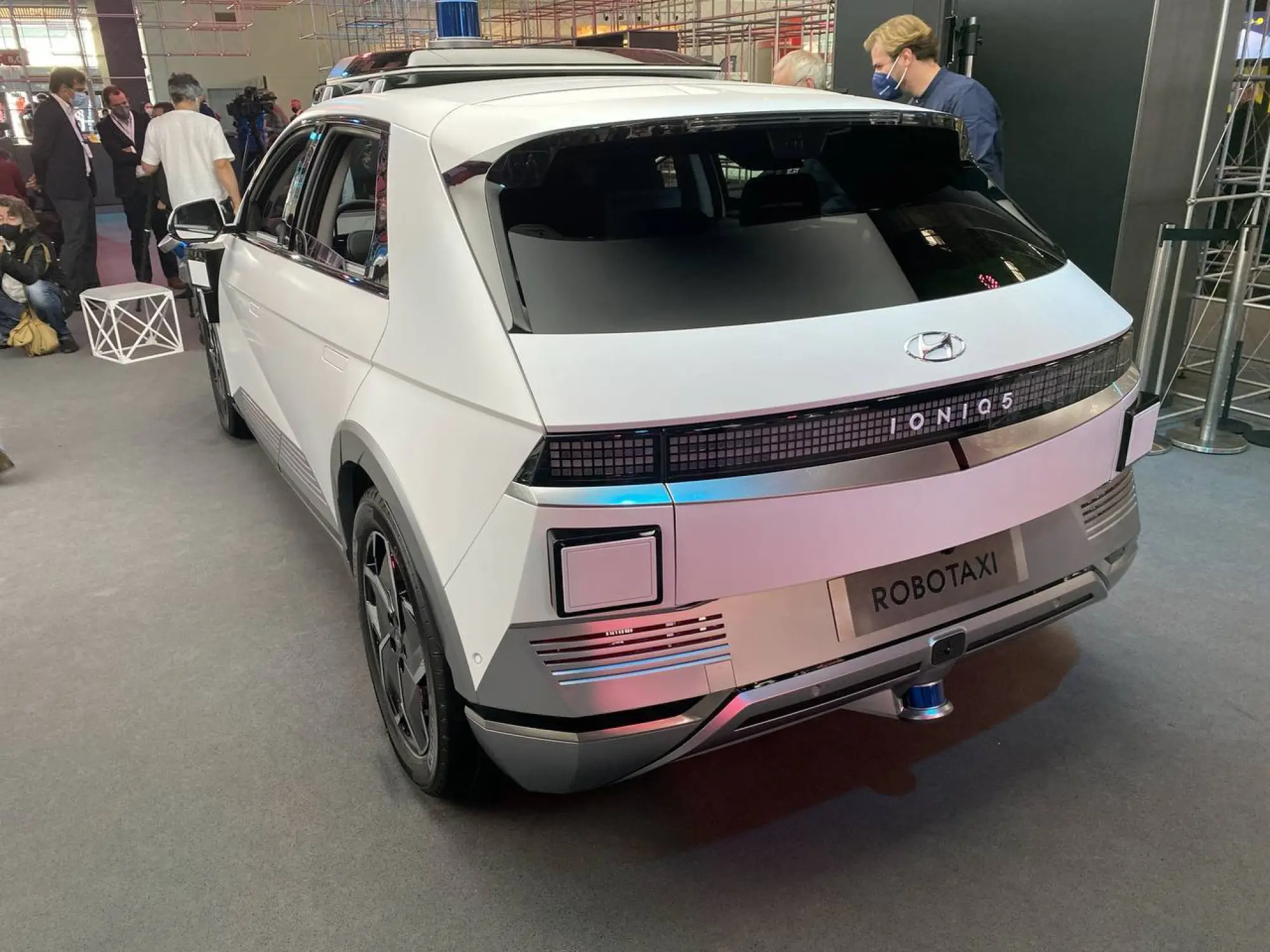 Hyundai Ioniq 5 Robotaxi - Salone di Monaco 2021 - 9