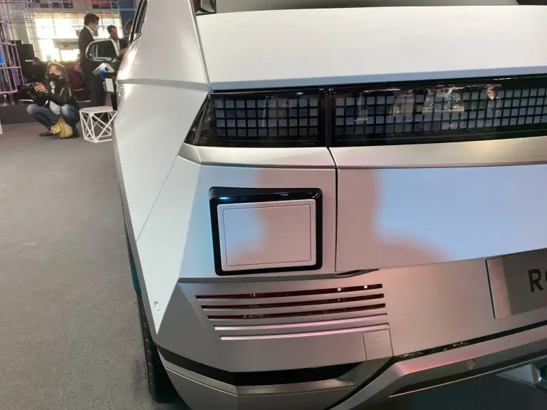Hyundai Ioniq 5 Robotaxi - Salone di Monaco 2021 - 1