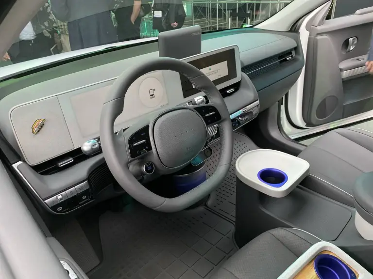 Hyundai Ioniq 5 Robotaxi - Salone di Monaco 2021 - 6