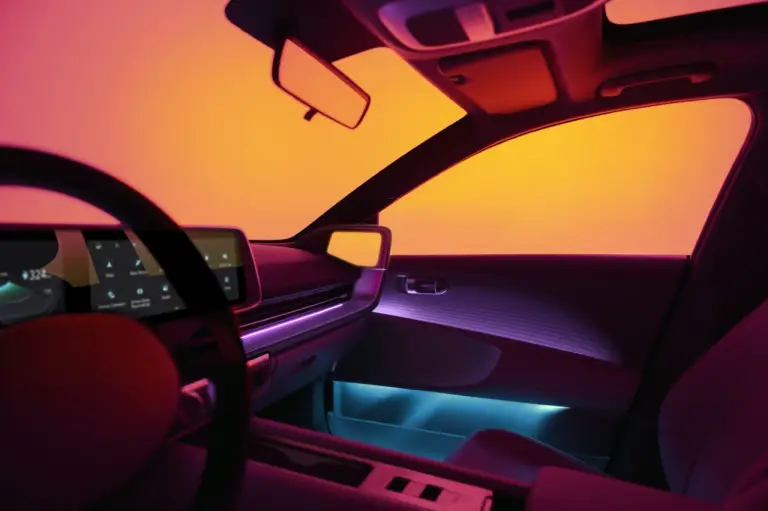 Hyundai Ioniq 6 - Foto ufficiali Londra - 5