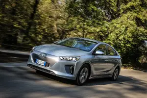 Hyundai Ioniq Electric - 1