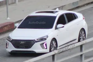Hyundai IONIQ - Foto spia 21-12-2015