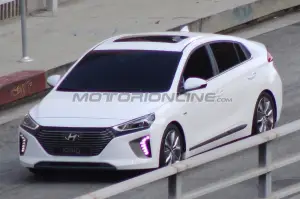 Hyundai Ioniq - Foto spia 29-12-2015 - 2