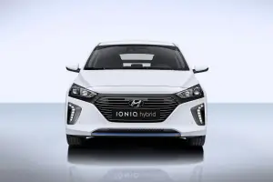 Hyundai Ioniq (ibrida, elettrica e ibrida plug-in)