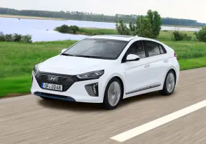 Hyundai IONIQ ibrida - nuova galleria - 34