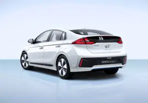 Hyundai IONIQ ibrida plug-in - nuova galleria - 2
