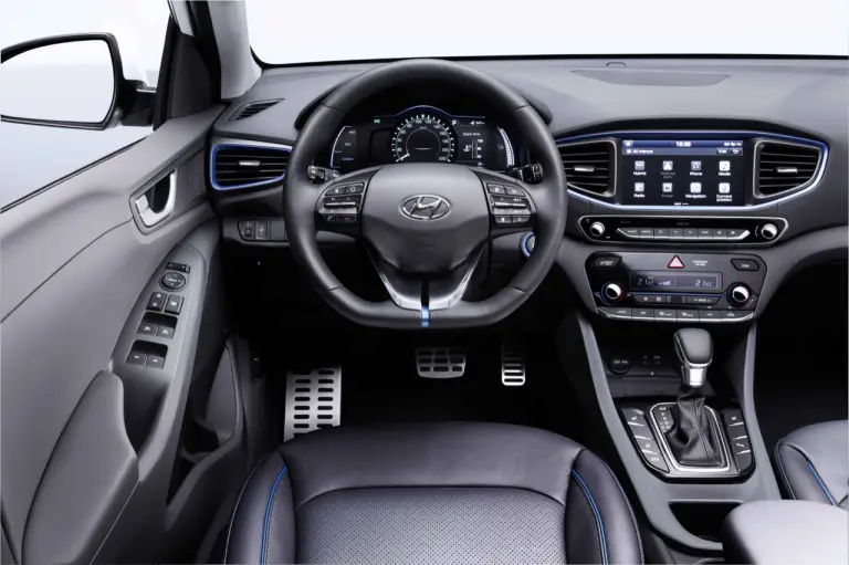 Hyundai Ioniq - nuove foto - 1