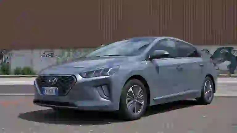 Hyundai Ioniq Plug-in Hybrid 2020 C&C - 3