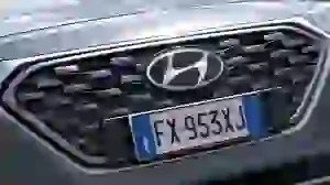 Hyundai Ioniq Plug-in Hybrid 2020 C&C - 6