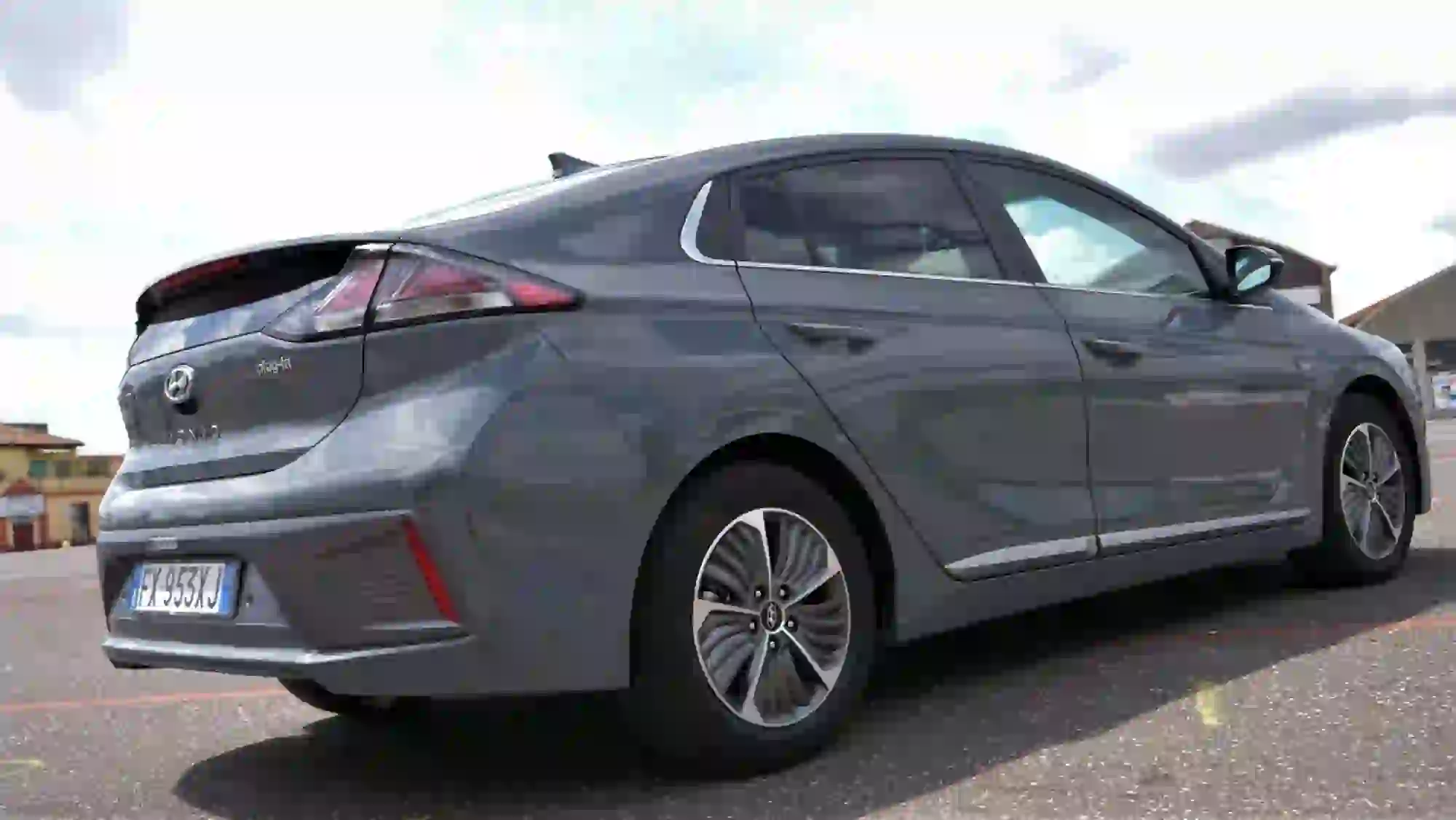 Hyundai Ioniq Plug-in Hybrid 2020 C&C - 10
