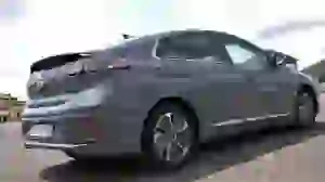 Hyundai Ioniq Plug-in Hybrid 2020 C&C - 10