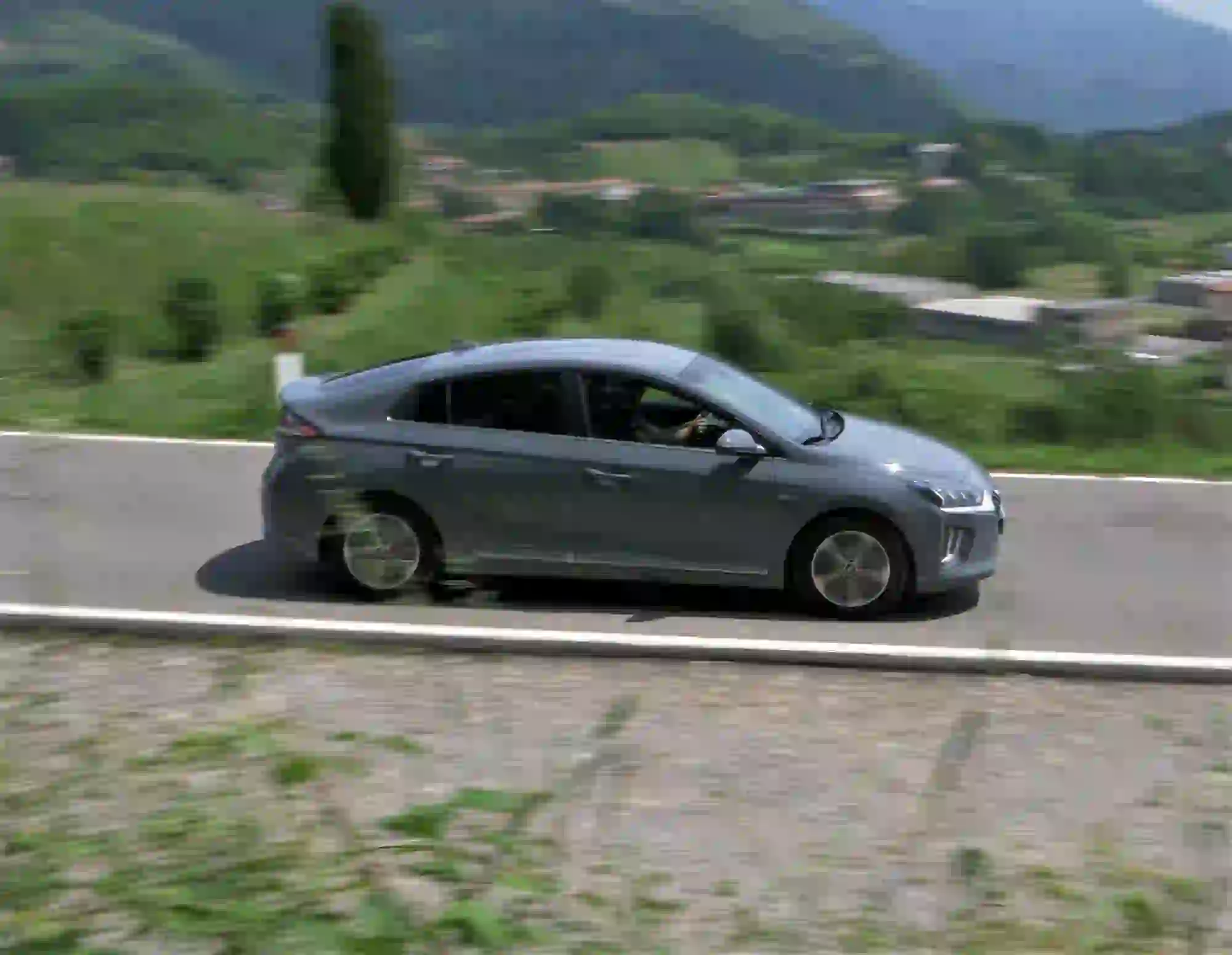 Hyundai Ioniq Plug-in Hybrid 2020 C&C - 13