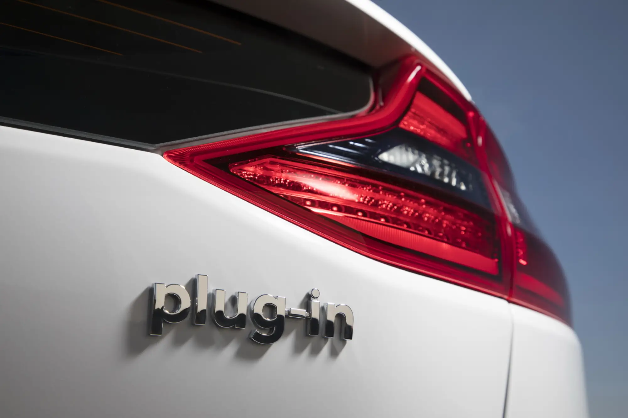 Hyundai Ioniq Plug-In Hybrid - 8