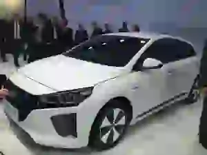 Hyundai Ioniq - Salone di Ginevra 2016