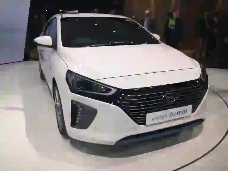 Hyundai Ioniq - Salone di Ginevra 2016 - 5