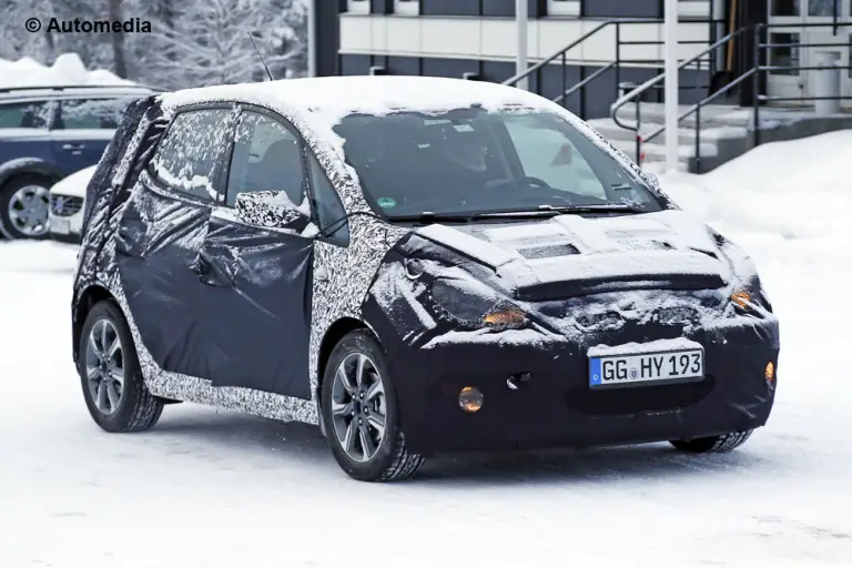 Hyundai ix20 2016 - Foto spia 23-01-2015 - 2