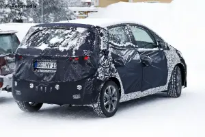 Hyundai ix20 2016 - Foto spia 23-01-2015